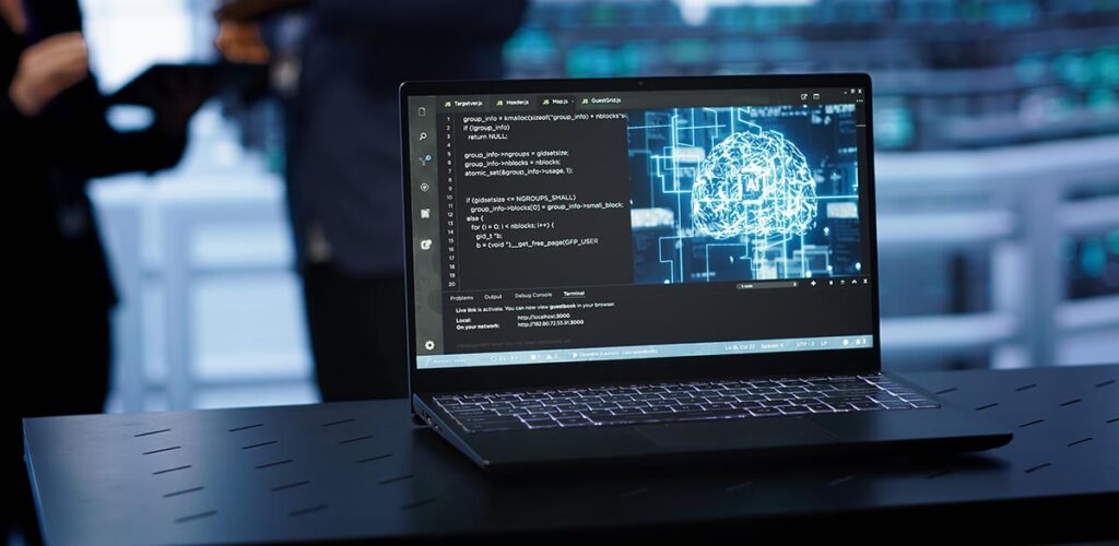 Laptop med öppen kodredigerare och AI-visualisering – illustrerar lokal körning av OpenAI gpt-oss open-weight-modell i utvecklingsmiljö